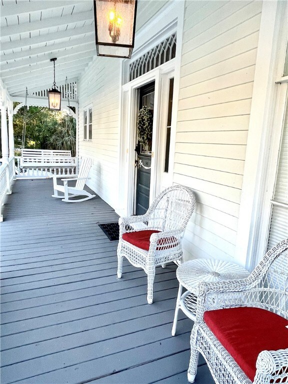 Nice front porch with swings