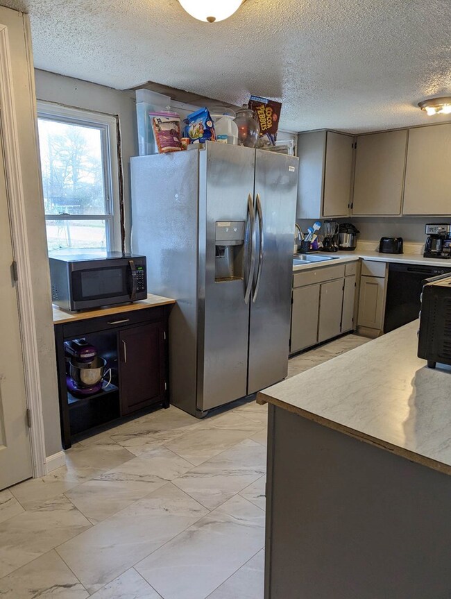 625 Sheridan Ave, Dalton, GA 30721 - photo 3