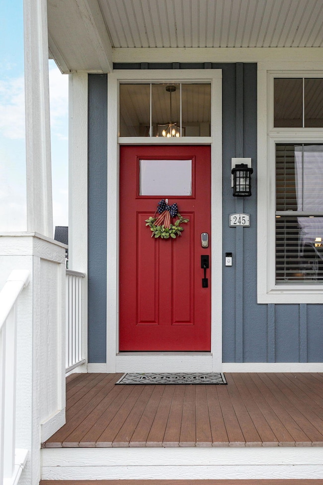 4-web-or-mls-245-cavelier-ave