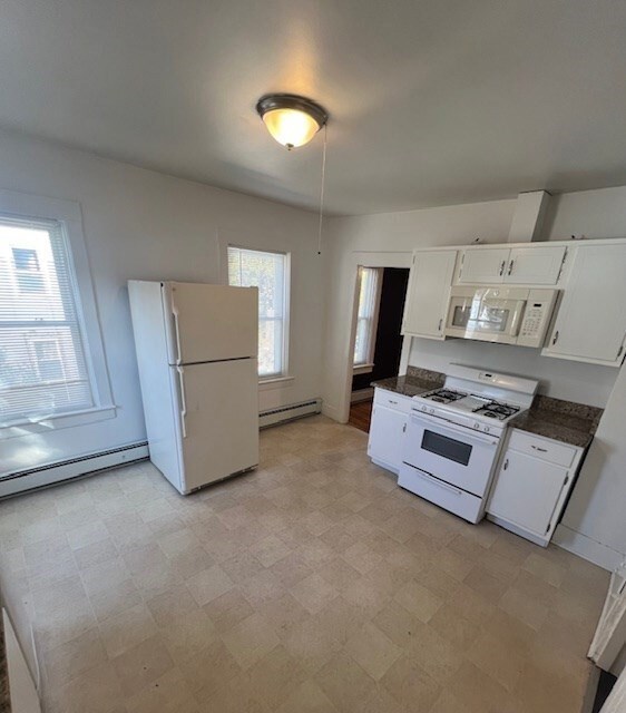 27 Douglas St unit 2, Uxbridge, MA 01569 - photo 2