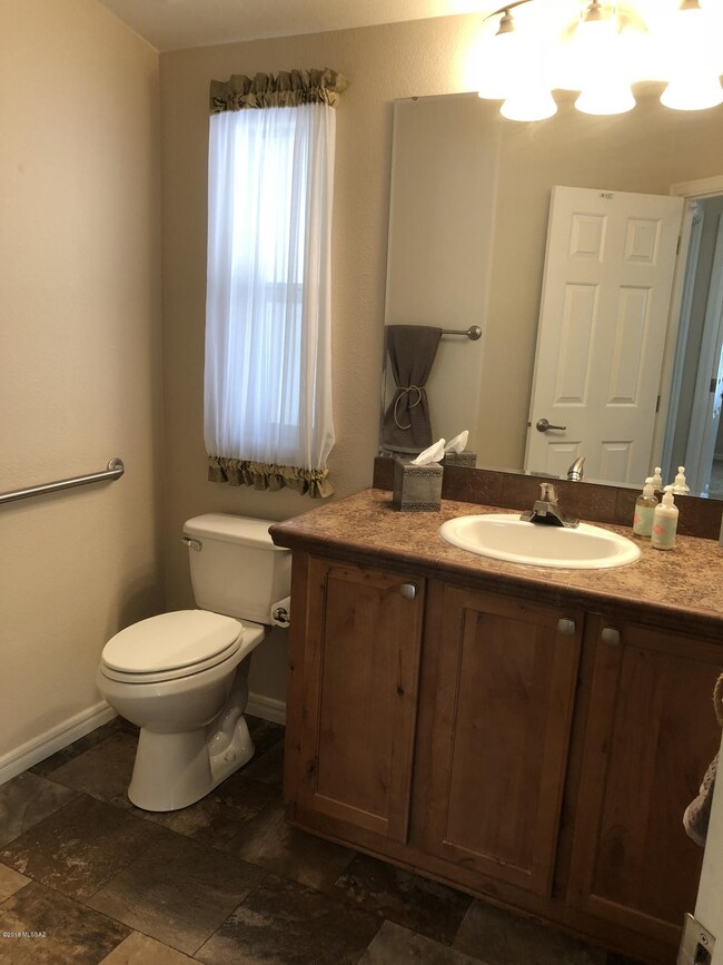 1/2 Bath