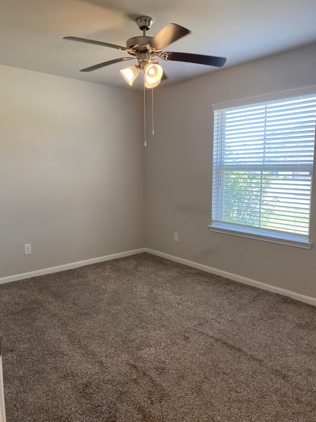 29815 Foliage Ln, Katy, TX 77494 - photo 3