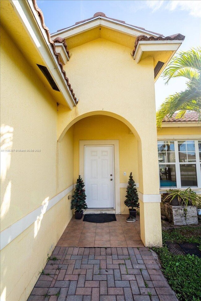 4441 SW Savona Blvd unit n/a, Port Saint Lucie, FL 34953 - photo 2