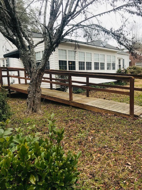 Handicap ramp can be removed