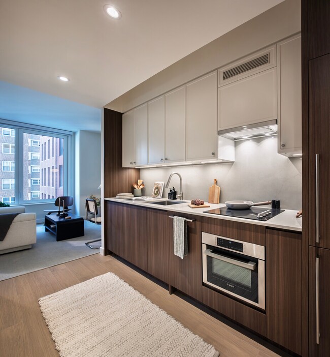 335 8th Ave unit 624, New York, NY 10001 - photo 2