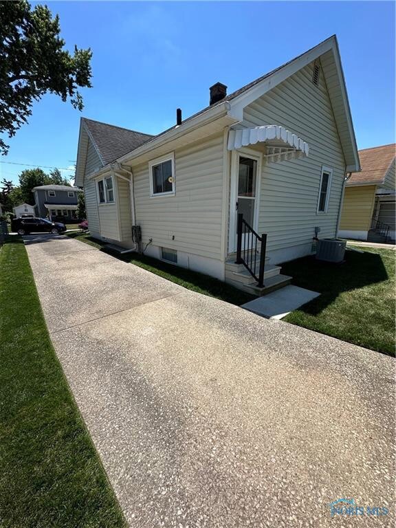 2532 Elsie Ave, Toledo, OH 43613 - photo 4