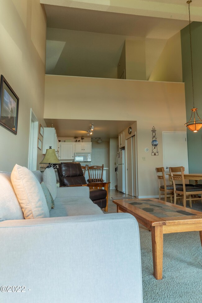 Living to kitchen and loft