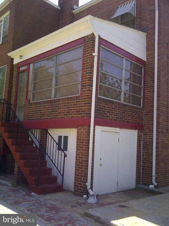 120 53rd St SE, Washington, DC 20019 - photo 3