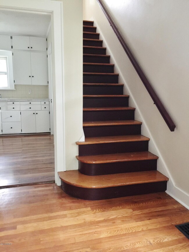 570 W Main St, Niles, MI 49120 - photo 7