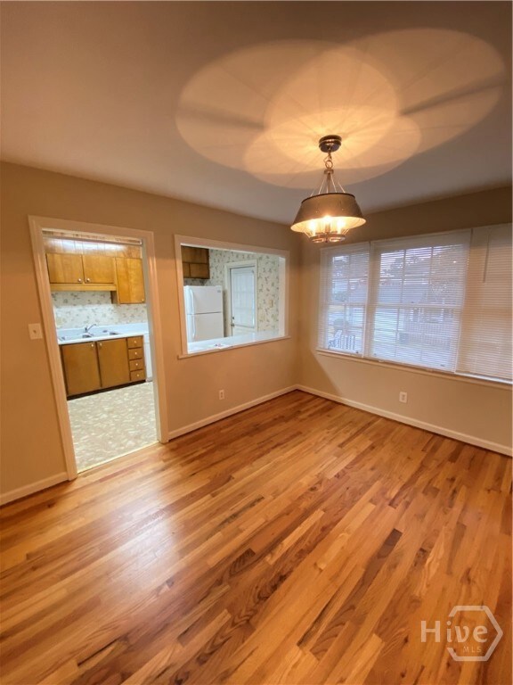 139 E 55th St, Savannah, GA 31405 - photo 4