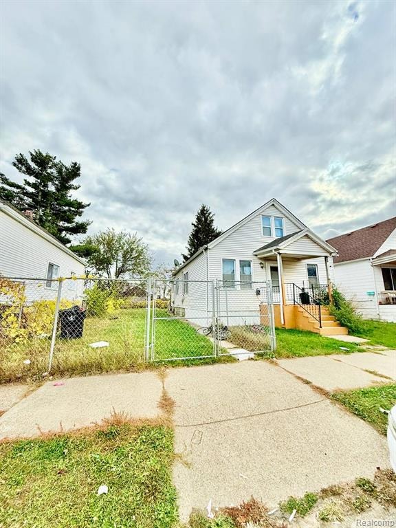 5070 Eldridge St, HamtraMcK, MI 48212 - photo 2