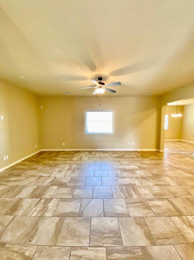 14729 Boer Trail Ave, El Paso, TX 79938 - photo 7