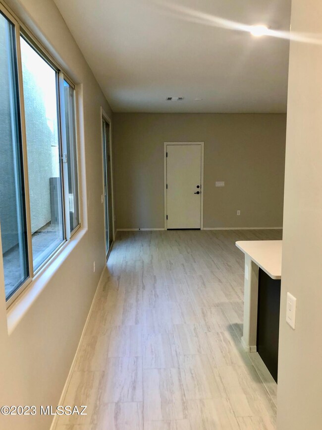 1124 E Ascent St, Tucson, AZ 85719 - photo 3