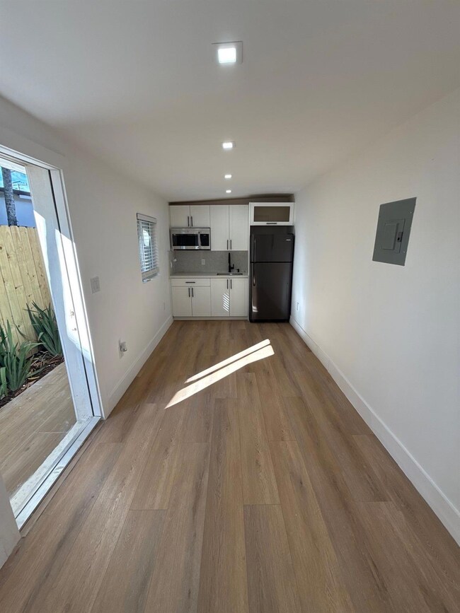 1282 NW 35th St unit 5, Miami, FL 33142 - photo 6