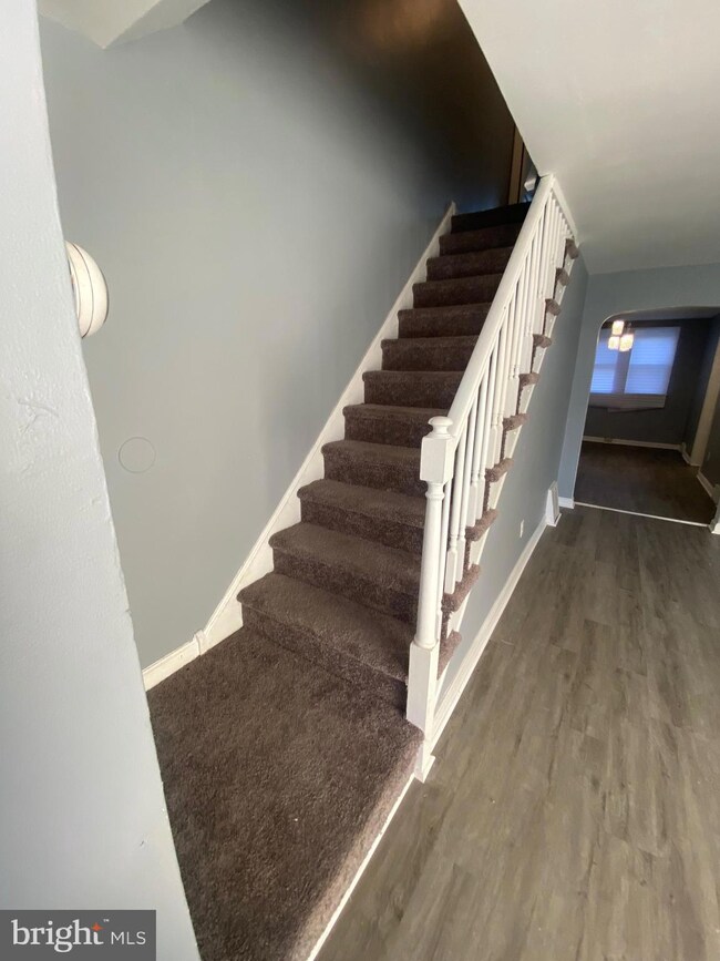 565 S 3rd St, Darby, PA 19023 - photo 7