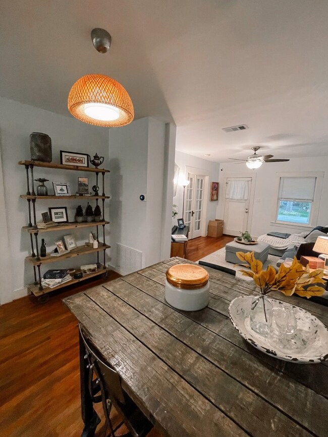 709 E 18th St, Houston, TX 77008 - photo 7