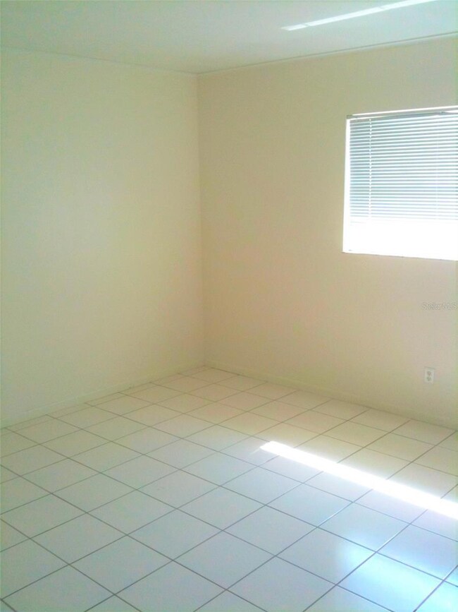 4908 20th St W unit B, Bradenton, FL 34207 - photo 5