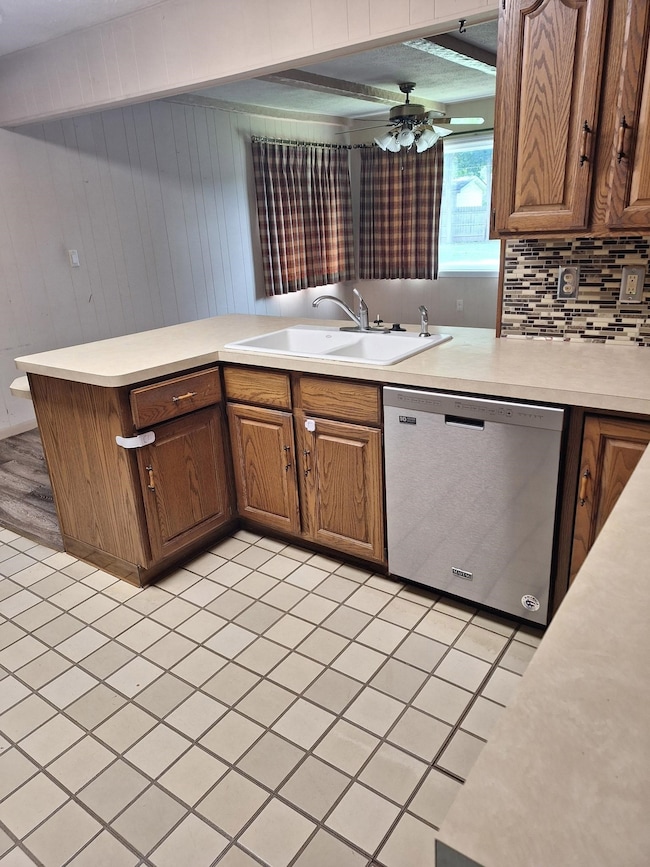 190 Melanie Blvd, Imlay City, MI 48444 - photo 7