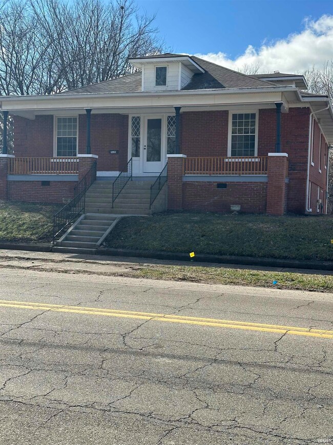 515 W Broadway St, Princeton, IN 47670 - photo 4