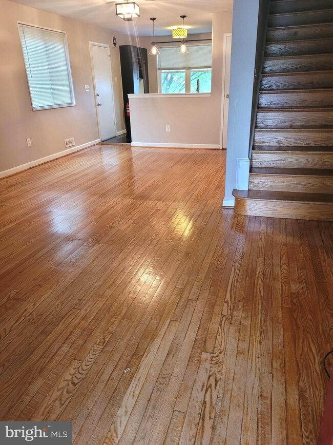 5154 8th St NE, Washington, DC 20011 - photo 3