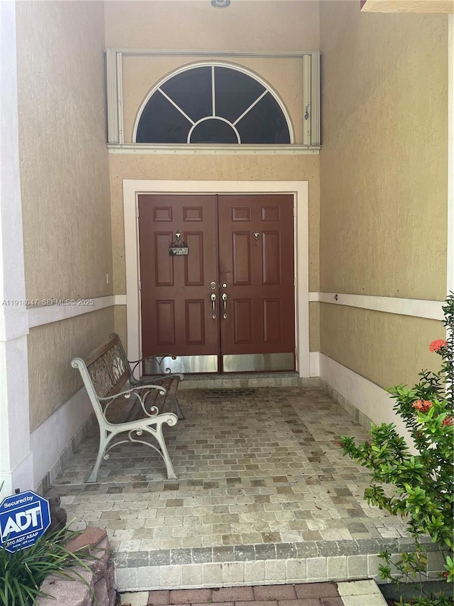 232 SW 7th Ave, Hallandale Beach, FL 33009 - photo 2