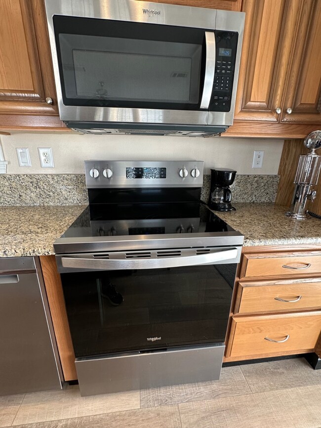 129 Kansa Trail, Fort Myers Beach, FL 33931 - photo 5