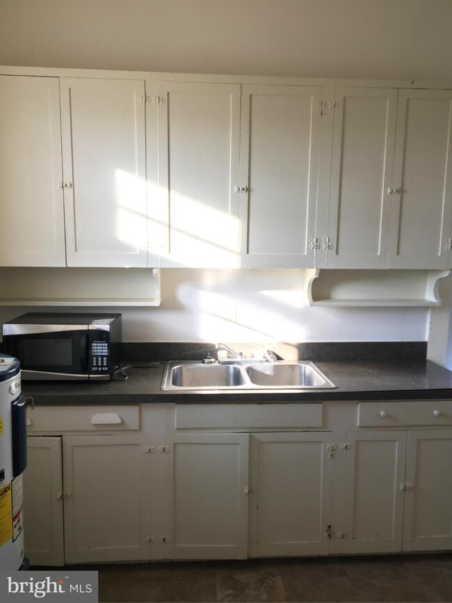 9487 Rosier View Dr, King George, VA 22485 - photo 5