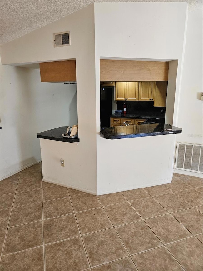 4073 Center Pointe Place, Sarasota, FL 34233 - photo 6