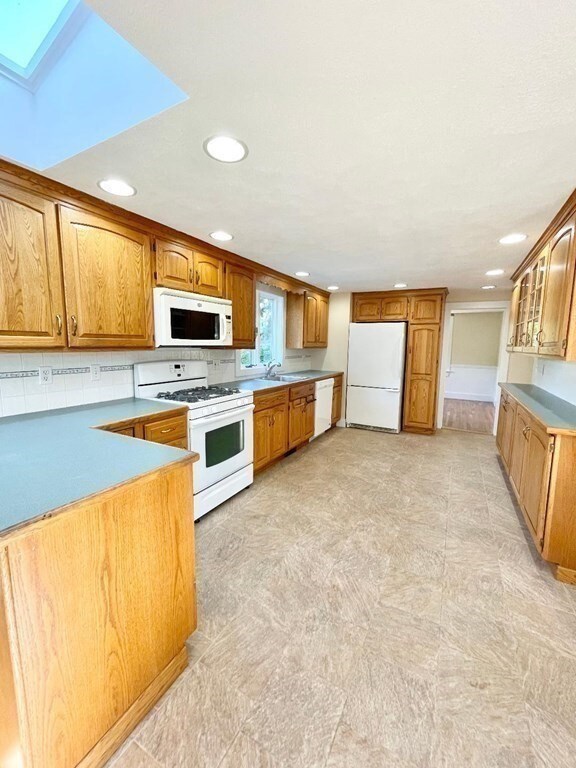 41 Columbia Rd, Danvers, MA 01923 - photo 5