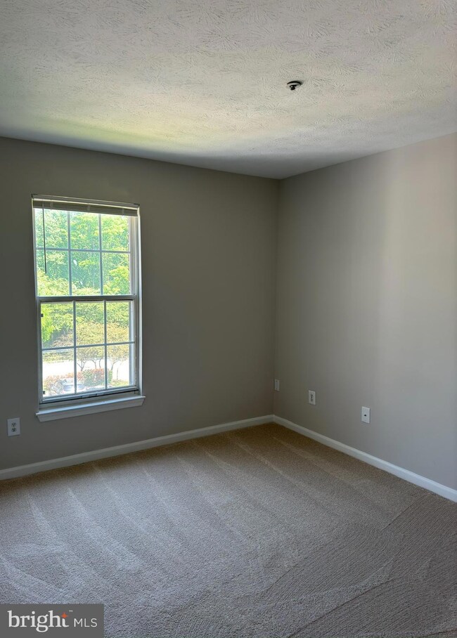 3231 Katewood Ct, Baltimore, MD 21209 - photo 7