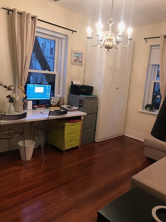 31 Linden Place unit 3, Brookline, MA 02445 - photo 5