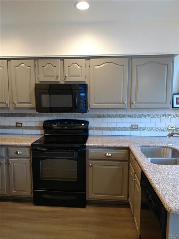 330 N Arch St unit 332, Allentown, PA 18104 - photo 3