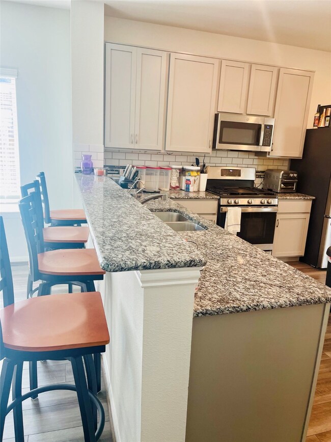 18740 Laurel Oaks Ln, Magnolia, TX 77355 - photo 6