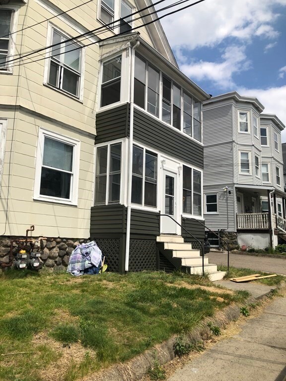 119 Brown St unit 2, Waltham, MA 02453 - photo 2