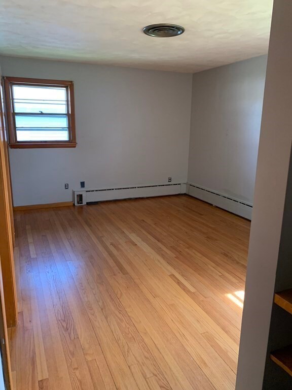 13 Louise Ave unit 1, Chicopee, MA 01013 - photo 7