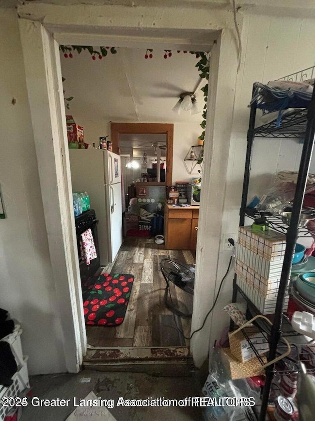 1007 N Kinney Ave, Mount Pleasant, MI 48858 - photo 6