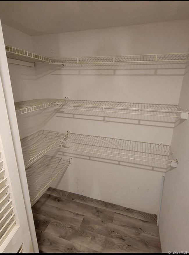 37 Knollcrest Ave, Farmingville, NY 11738 - photo 5