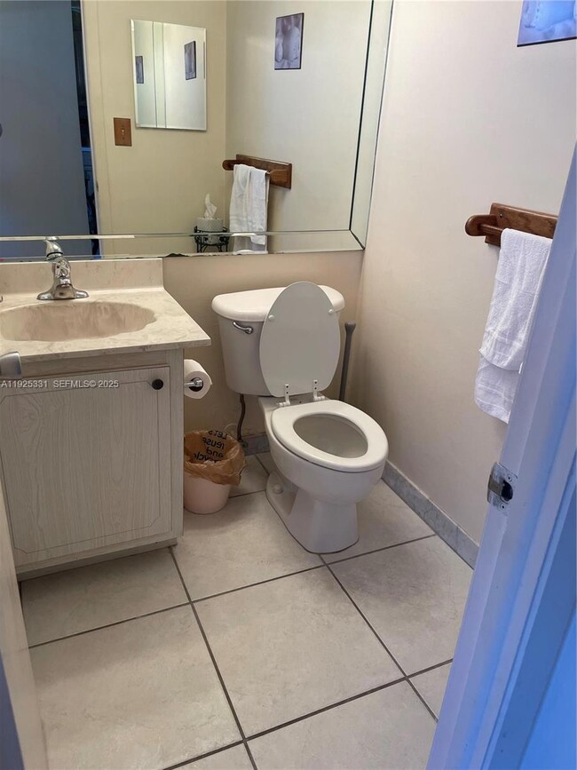 505 E Dania Beach Blvd unit 41B, Dania, FL 33004 - photo 6