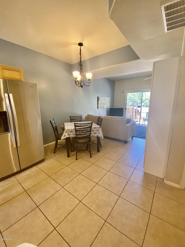 Kitchen/Dinning