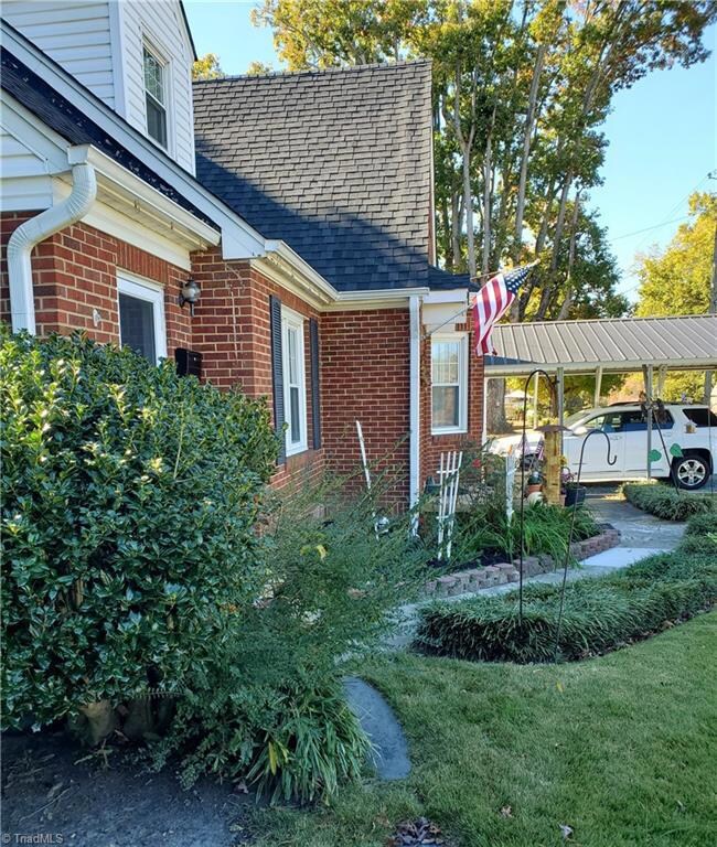 909 Sunset Ave, Asheboro, NC 27203 - photo 5