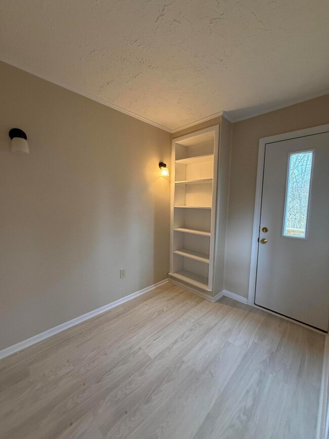 232 W Legion West Cir, Pikeville, TN 37367 - photo 7