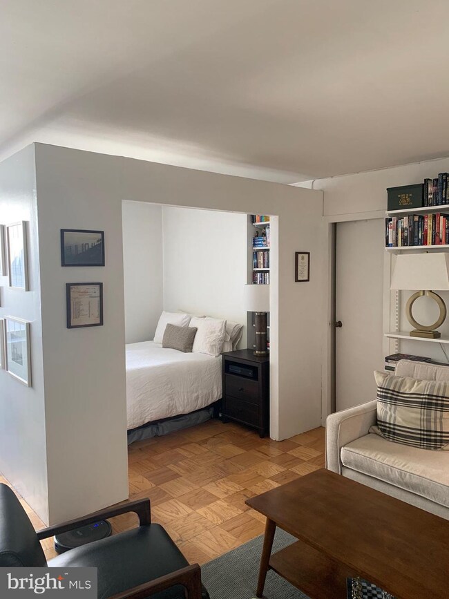 The Monroe House Condos unit 511B, Washington, DC 20006 - photo 4