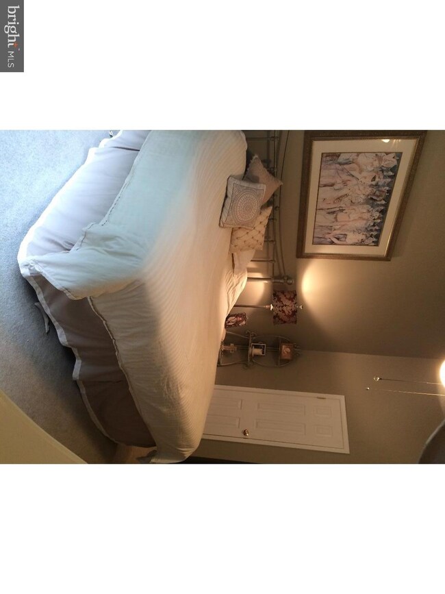 152 Kingswood Ct unit 152, Glen Mills, PA 19342 - photo 4