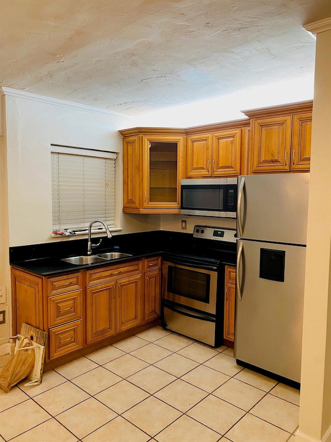 1301 N 12th Ct unit 12A, Hollywood, FL 33019 - photo 2