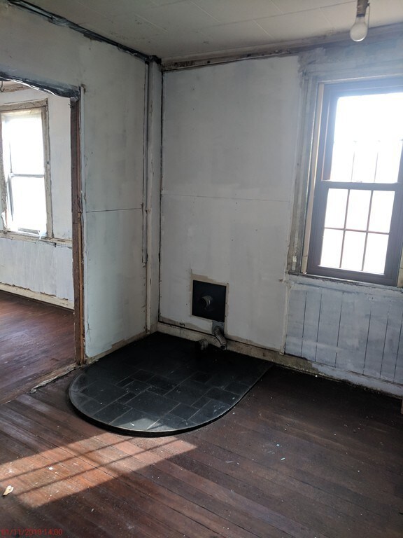 18 Bliss St, Monson, MA 01057 - photo 7