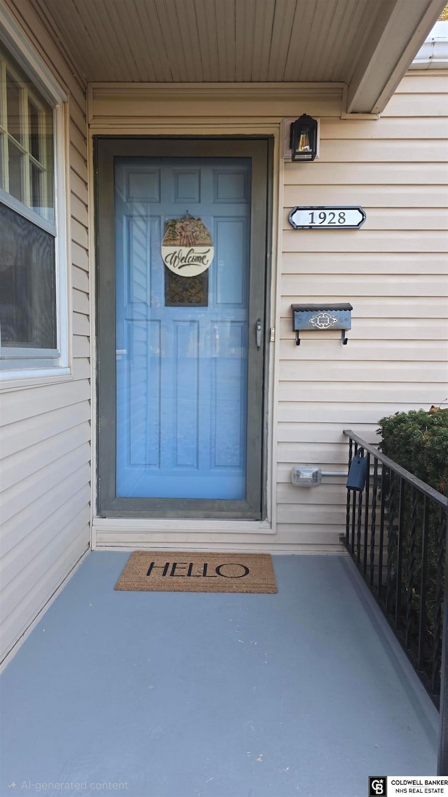 1928 S 47th St, Omaha, NE 68106 - photo 3