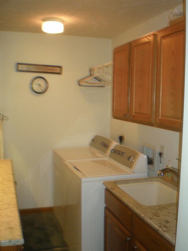 MAIN FLOOR LAUNDRY