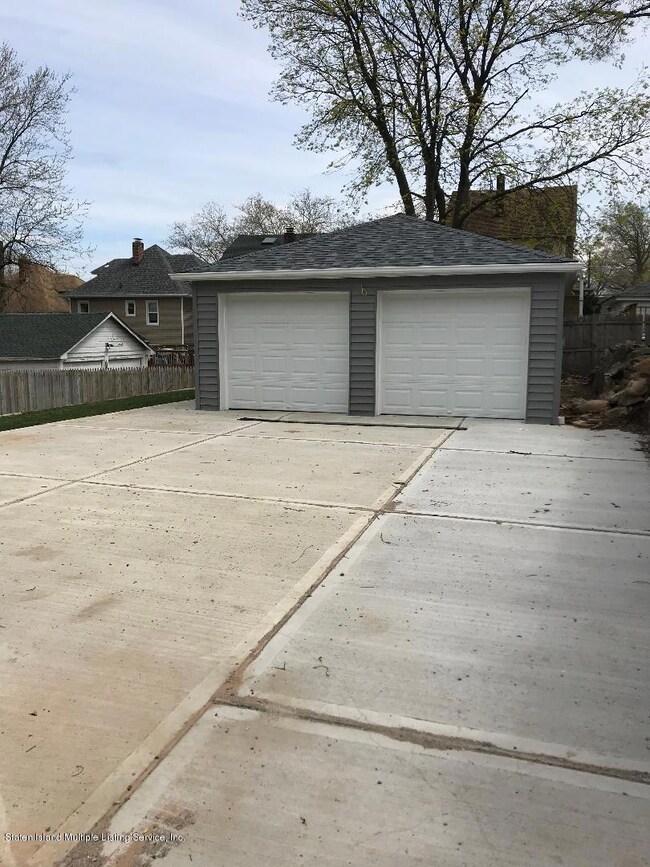 409 Garage