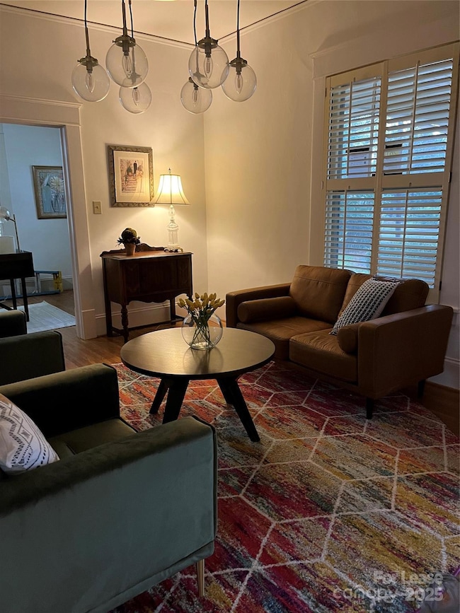 2615 Sharon Rd, Charlotte, NC 28211 - photo 2