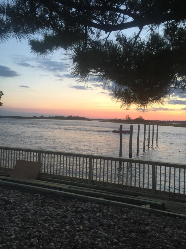 Yacht Harbor unit A11, Sea Bright, NJ 07760 - photo 3